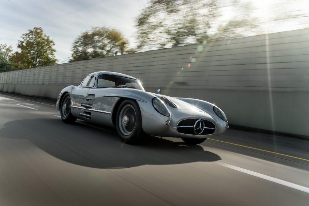 Mercedes benz 300slr uhlenhaut coupé