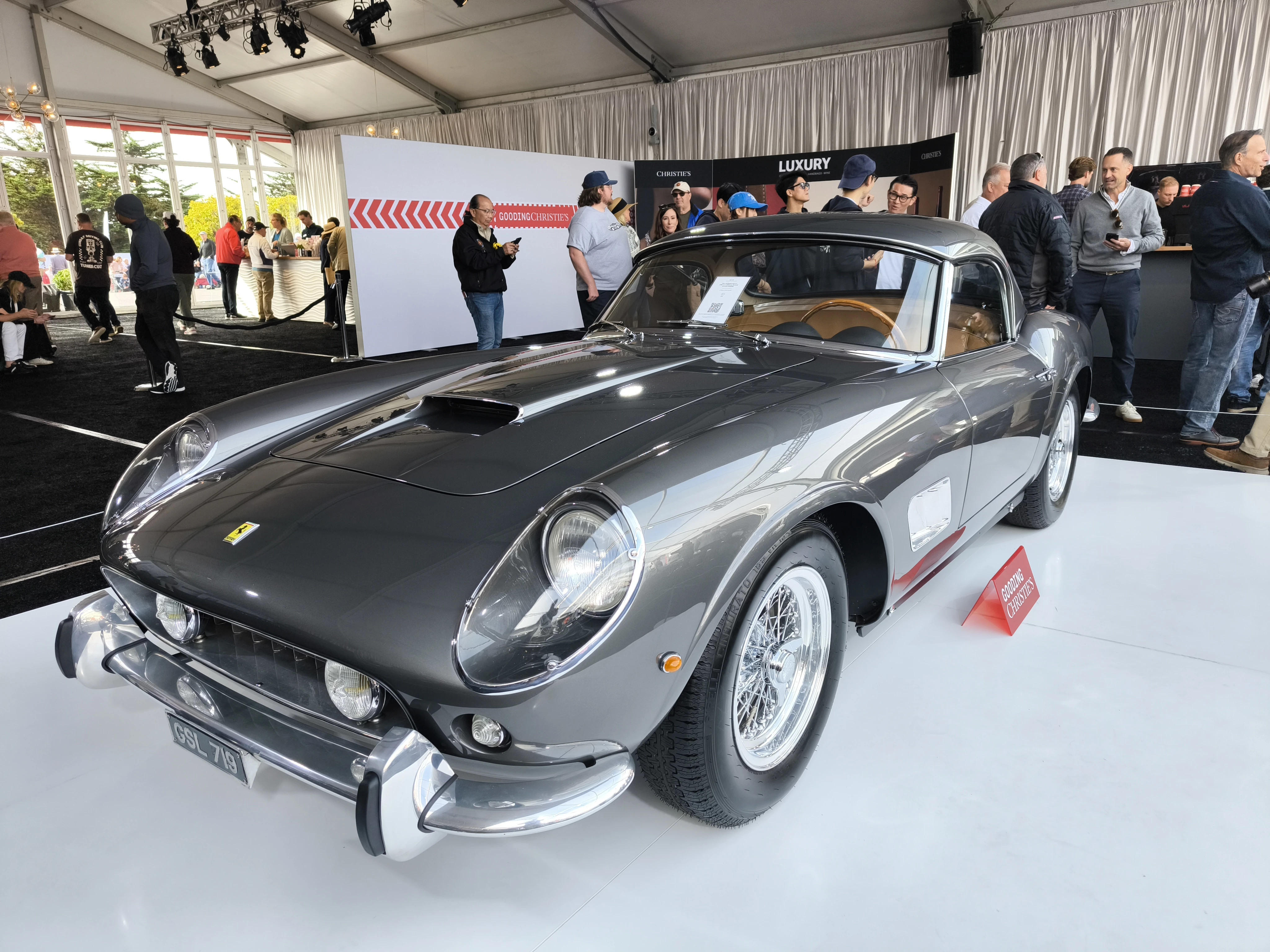 Monterey Car Week 2025 erzielt zweithöchstes Gesamtergebnis; Moderne Supersportwagen übernehmen Marktführung